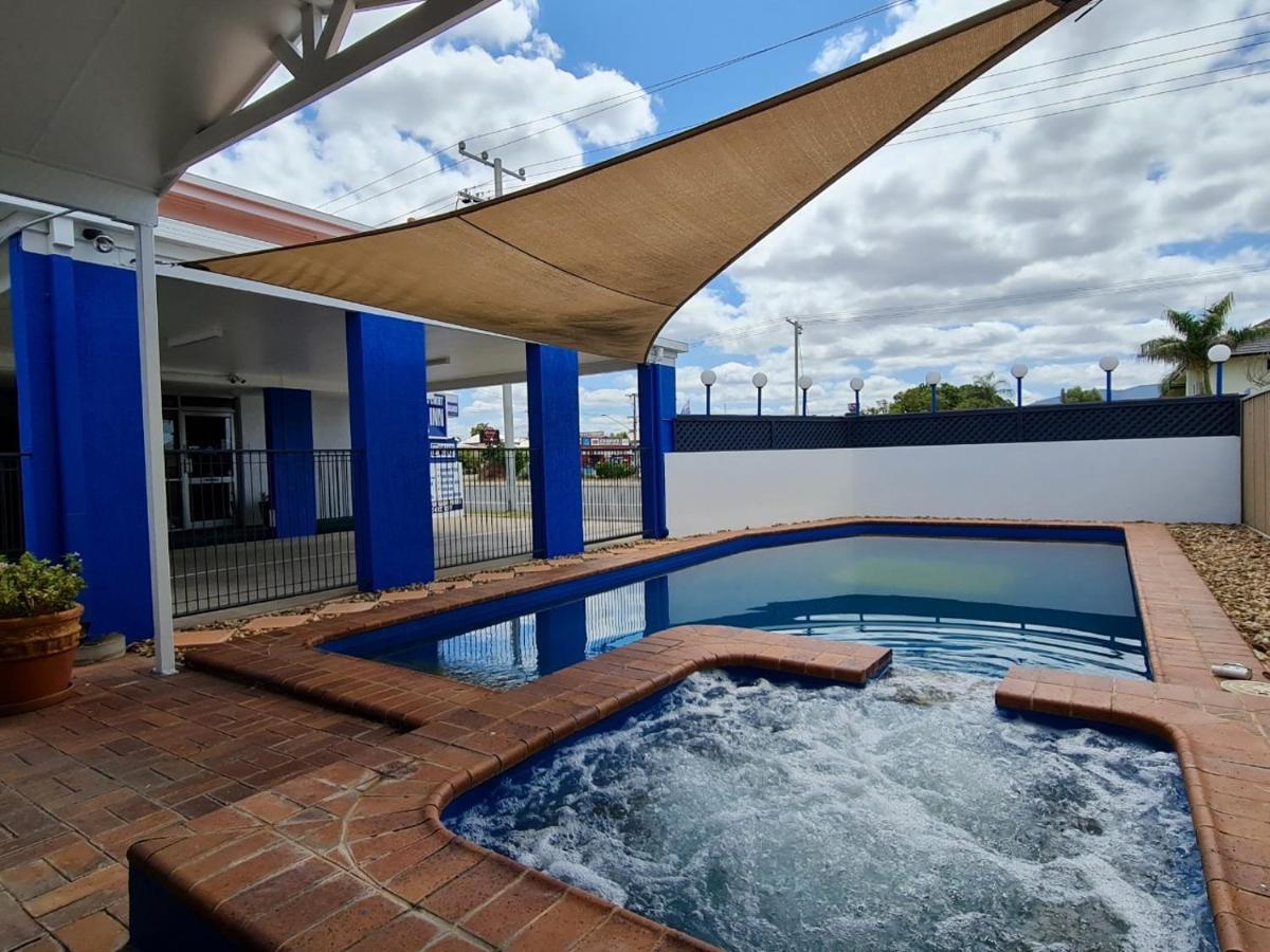 Rockhampton Court Motor Inn Exterior foto